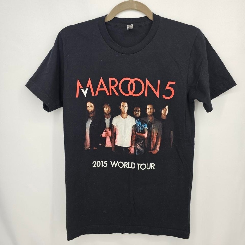 Black Maroon 5 2015 World Womens T-Shirt Size‎ Small American Apparel